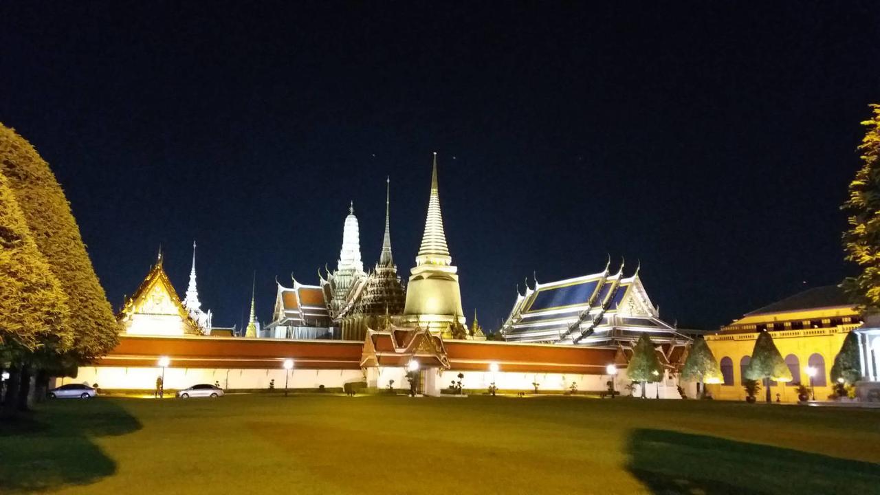 Jl Siriraj Khách sạn *